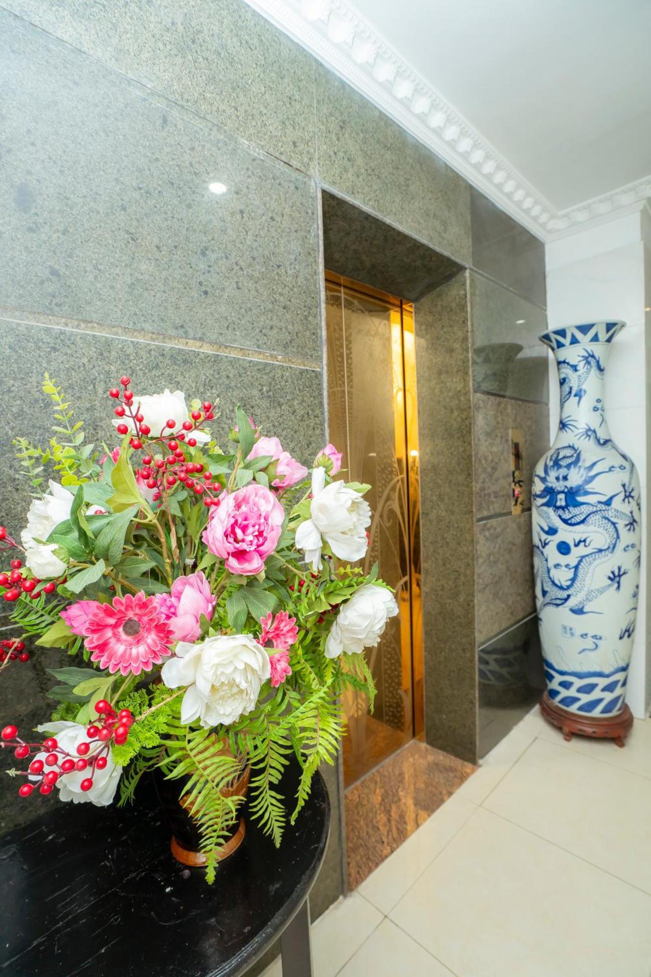 Golden Rose Premium Hotel 하노이 외부 사진